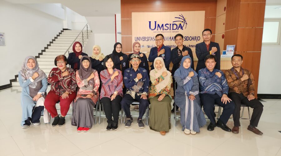 mahasiswa magang S2