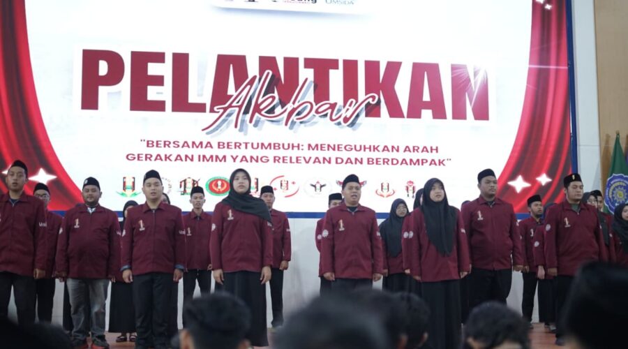 Pelantikan Akbar