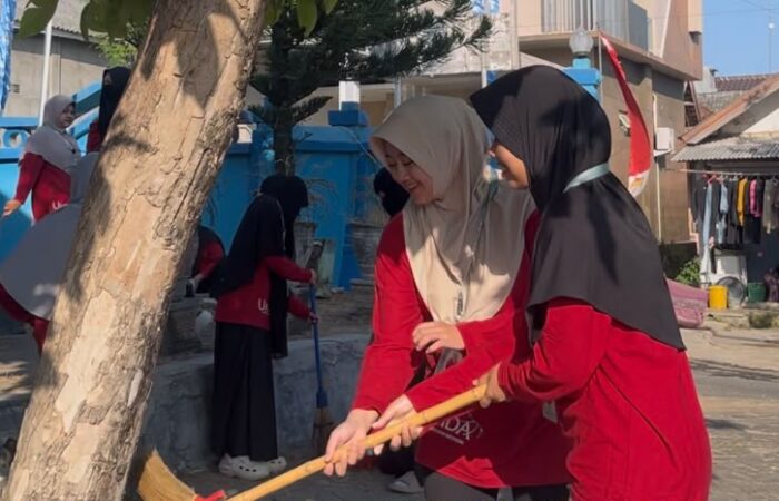 Mahasiswa PLP 68 dan Kelurahan Blimbing Bersiap Sambut PHBN