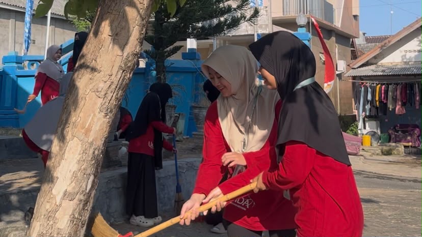 Mahasiswa PLP 68 dan Kelurahan Blimbing Bersiap Sambut PHBN