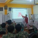 Picture6 pembelajaran IPA menjadi salah satu fokus kegiatan mahasiswa selama pelaksanaan PLP 2 di SMP Negeri 3 Sidoarjo.