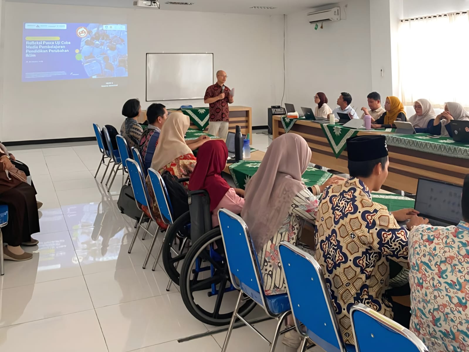 Program Studi PGSD UMSIDA bekerja sama dengan INOVASI selenggarakan kegiatan Refleksi Hasil Uji Coba dan Finalisasi Empat Learning Kit